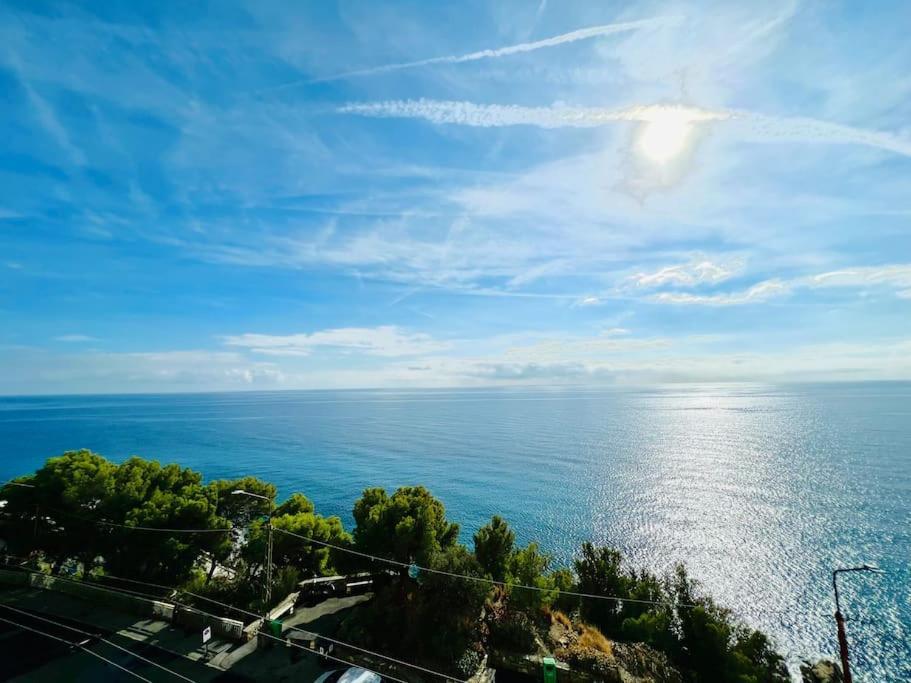 Suite Sunset 21 - Fronte Mare Sanremo Ngoại thất bức ảnh