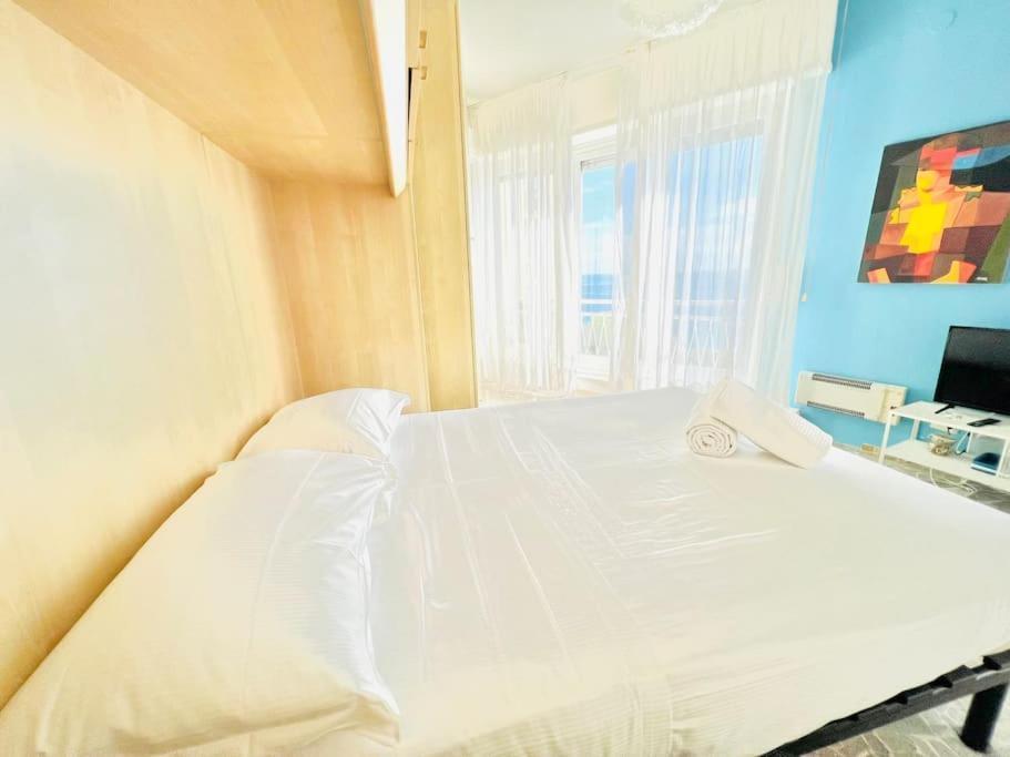 Suite Sunset 21 - Fronte Mare Sanremo Ngoại thất bức ảnh