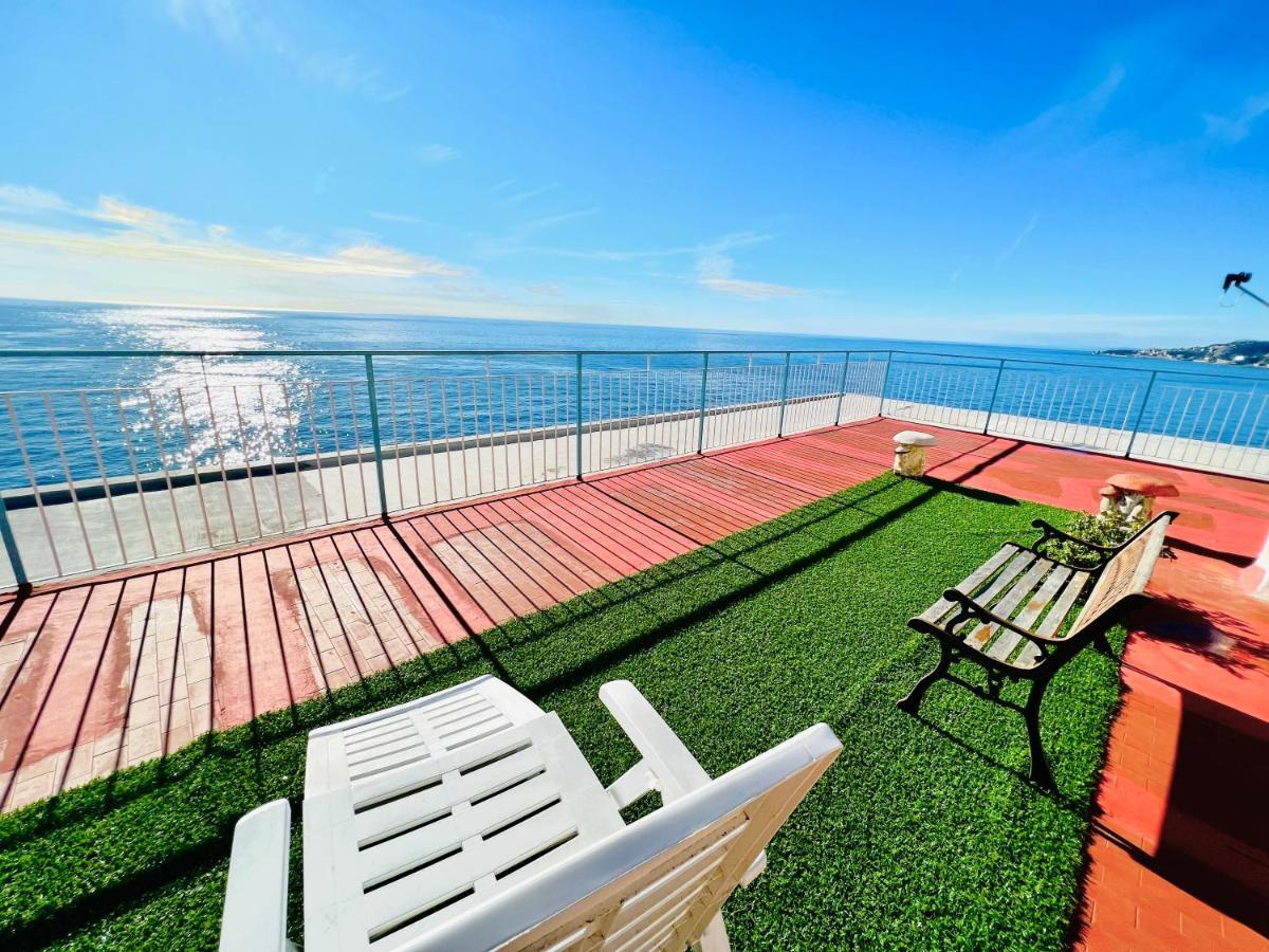 Suite Sunset 21 - Fronte Mare Sanremo Ngoại thất bức ảnh