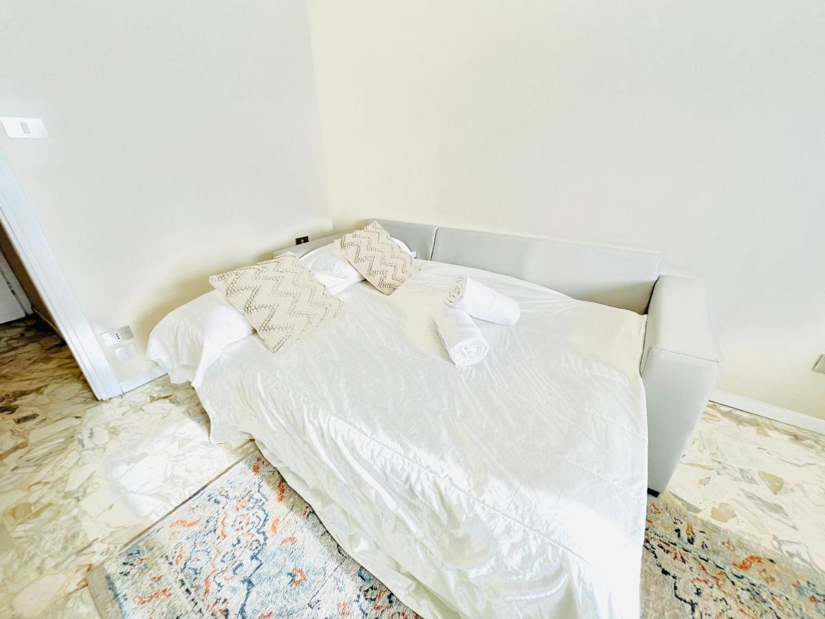 Suite Sunset 21 - Fronte Mare Sanremo Ngoại thất bức ảnh